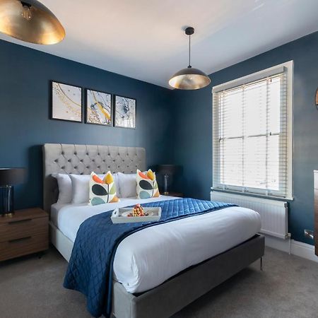 Elliot Oliver - Laverham House - Stunning 6 Bedroom Regency House With Parking Cheltenham Exterior photo
