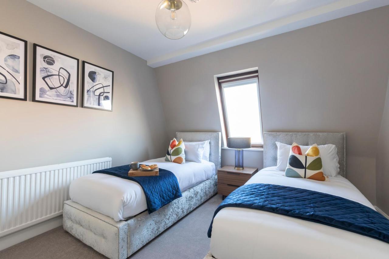 Elliot Oliver - Laverham House - Stunning 6 Bedroom Regency House With Parking Cheltenham Exterior photo