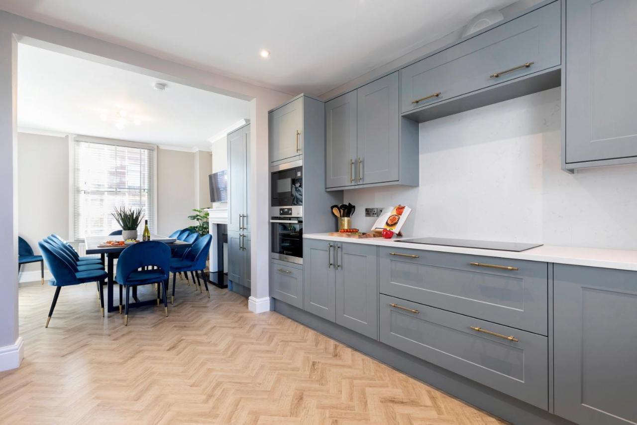 Elliot Oliver - Laverham House - Stunning 6 Bedroom Regency House With Parking Cheltenham Exterior photo